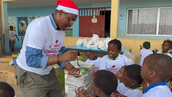 Natal Solidário” dos OAVPR com crianças do Centro Santa Isabel e Associação de Solidariedade de Crianças e Adolescentes