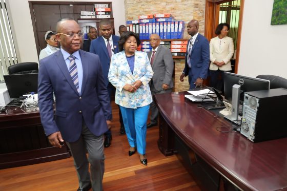 VPR visitou instalações da embaixada angolana no Quénia